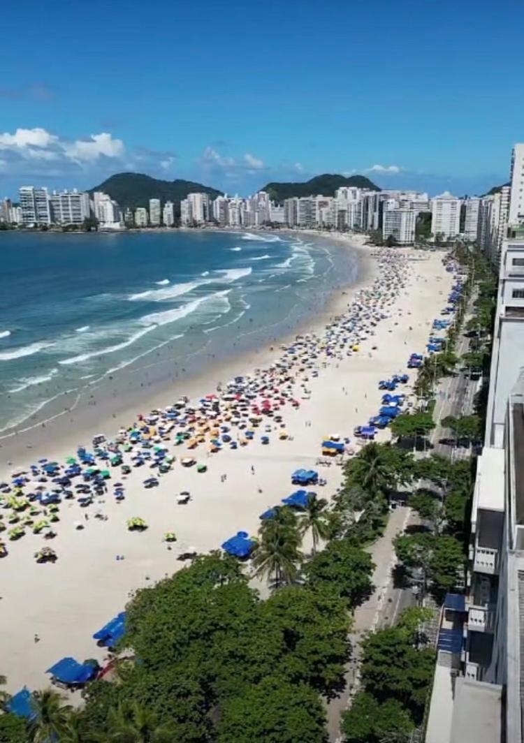 Guaruja Pitangueiras Apto Na Praia Buitenkant foto